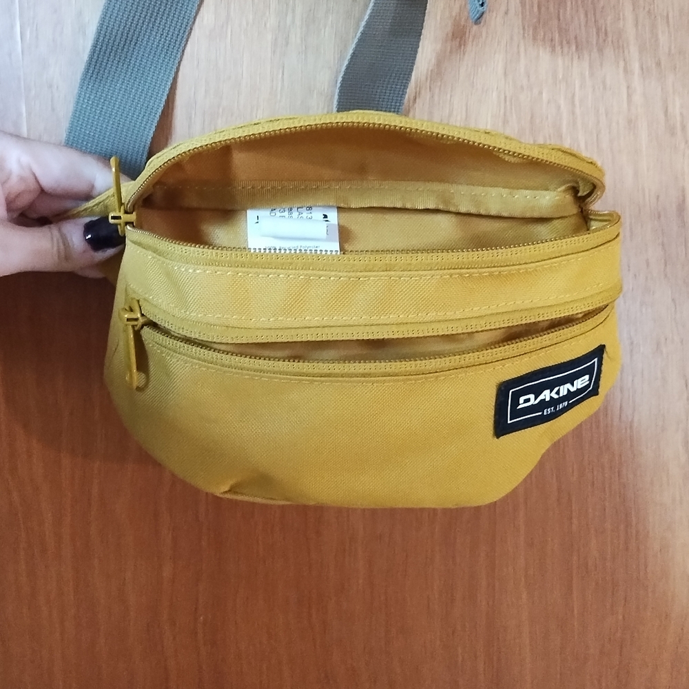 Dakine Mustard Yellow Hip Pouch